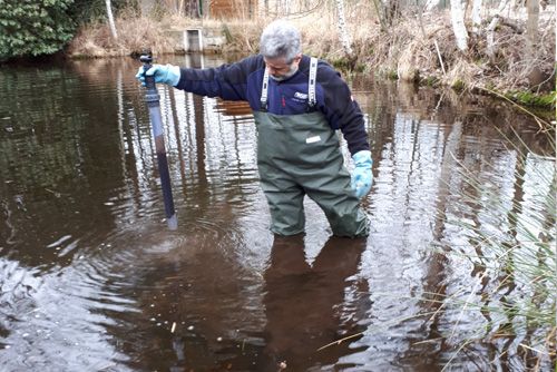 Referenz Schlammreduzierung Regenauffangteich Ottendorf-Okrilla Ausgangssituation – WERTEC Klare Gewässer
