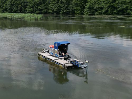 Die Bekämpfung der kanadischen Wasserpest